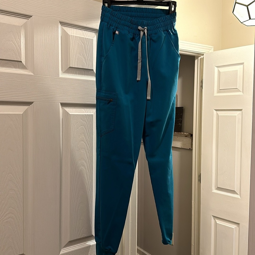 Figs high waisted Zamora jogger xs